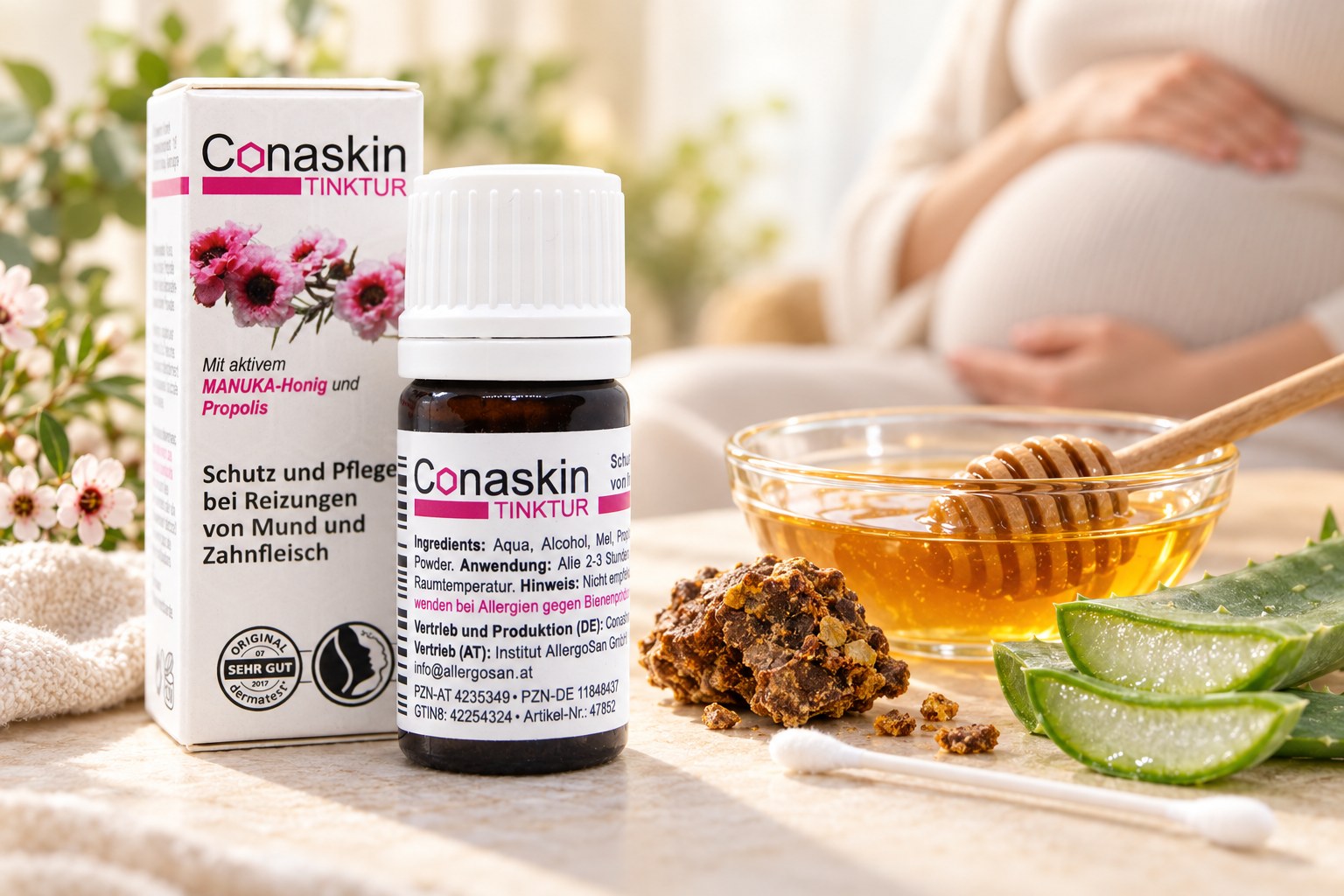 Conaskin Tinktur mit Manuka-Honig, Propolis und Aloe vera vor einer schwangeren Frau